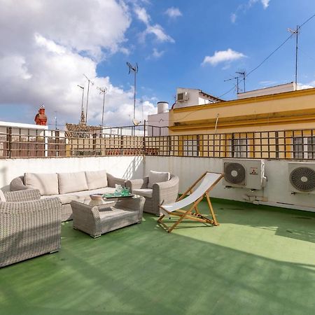 Champion Duplex Terrace And Garage Old Town 6 Pax Lägenhet Sevilla Exteriör bild
