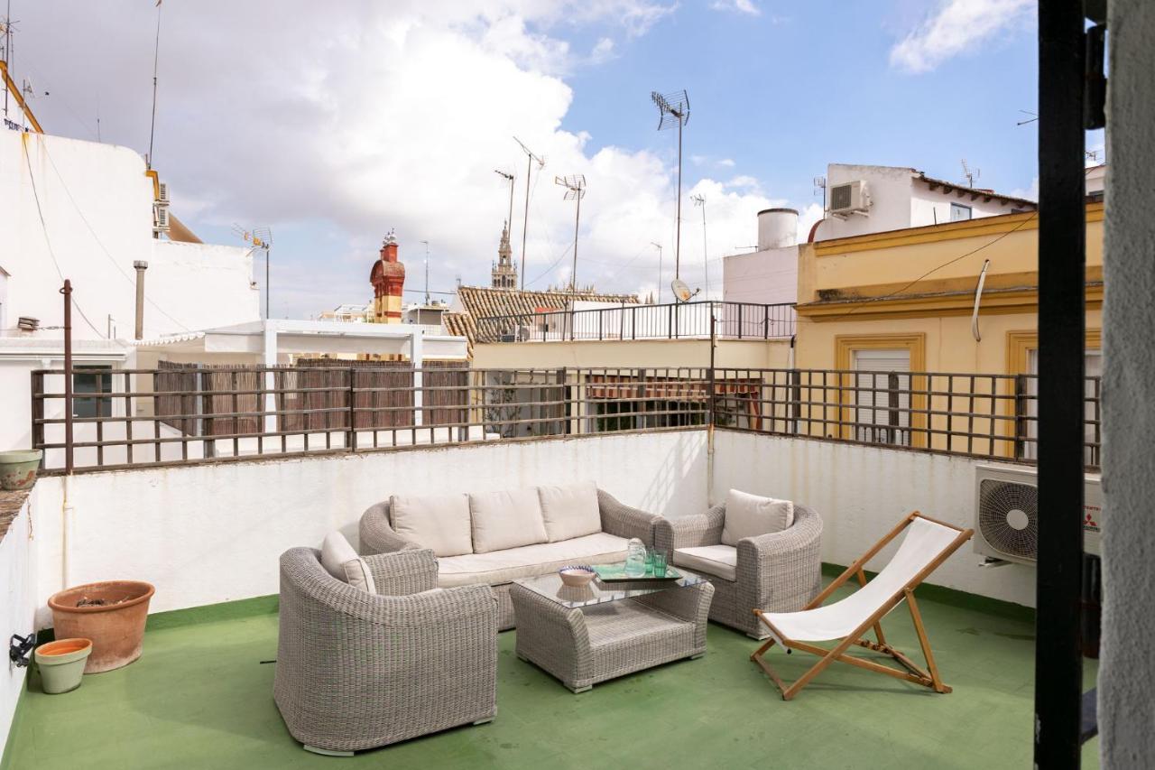 Champion Duplex Terrace And Garage Old Town 6 Pax Lägenhet Sevilla Exteriör bild