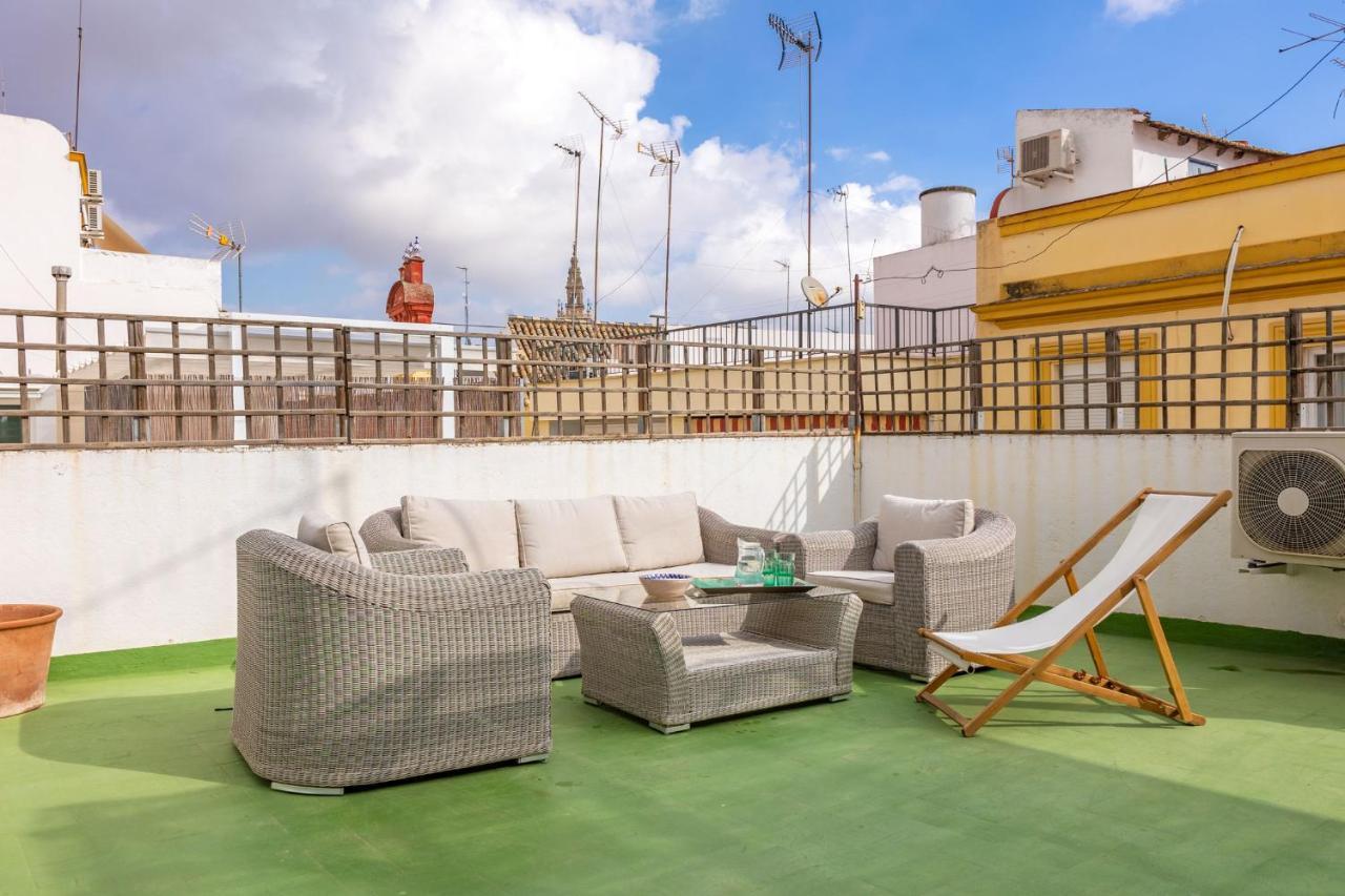Champion Duplex Terrace And Garage Old Town 6 Pax Lägenhet Sevilla Exteriör bild